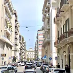 Flower Nel Cuore Della Citta' Appartement Bari